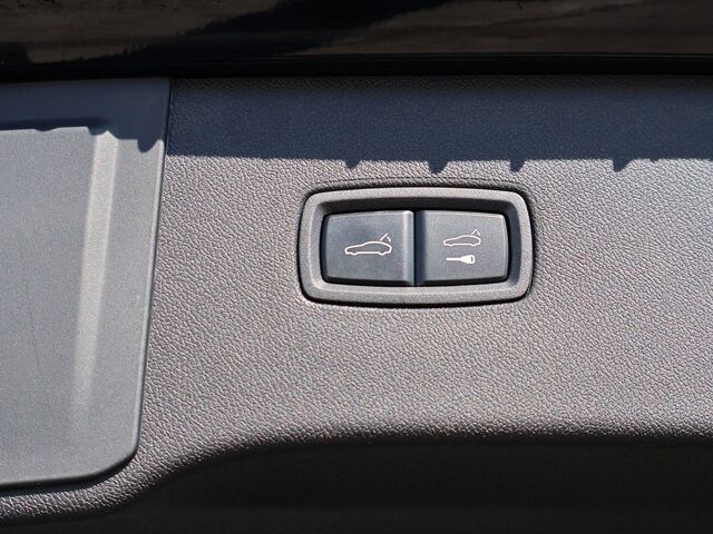 2025 Porsche Cayenne  Oshkosh WI