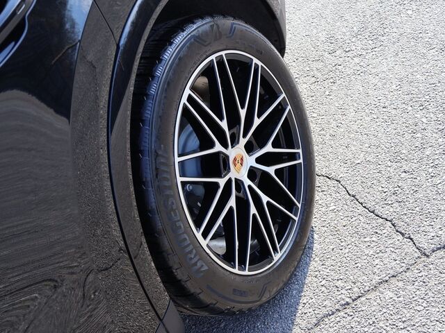 2025 Porsche Cayenne Oshkosh WI 2025 Porsche Cayenne Oshkosh WI