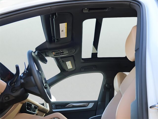 2025 Porsche Cayenne Oshkosh WI 2025 Porsche Cayenne Oshkosh WI