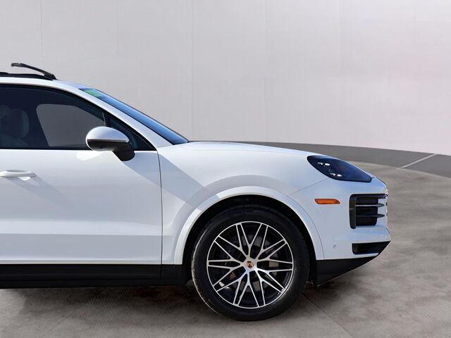 2025 Porsche Cayenne  Oshkosh WI
