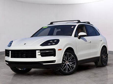 2025 Porsche Cayenne  Oshkosh WI