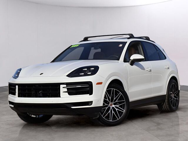 2025 Porsche Cayenne  Oshkosh WI