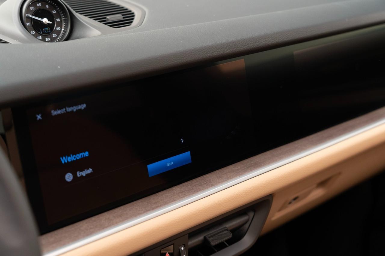 2025 Porsche Cayenne Pompano Beach FL