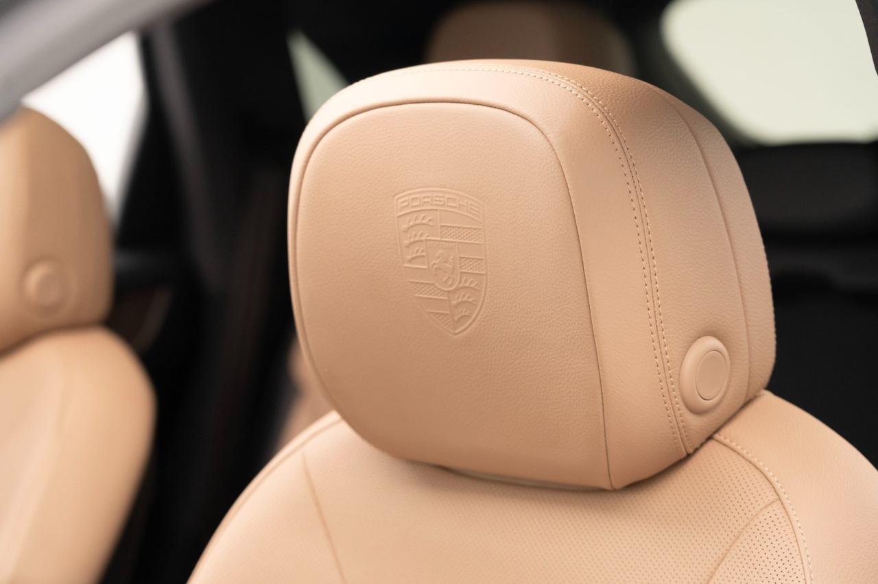 2025 Porsche Cayenne Pompano Beach FL