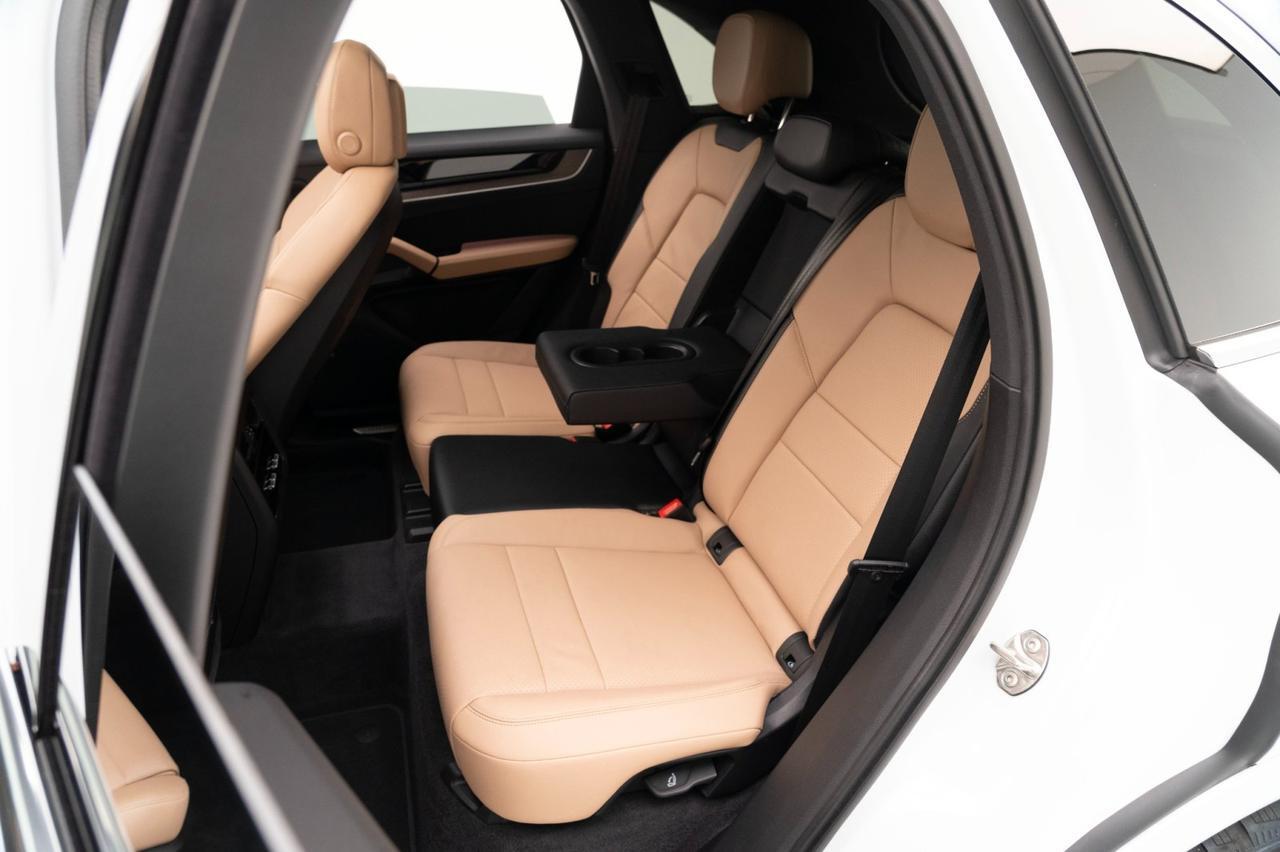 2025 Porsche Cayenne Pompano Beach FL