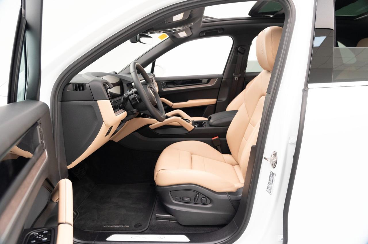 2025 Porsche Cayenne Pompano Beach FL