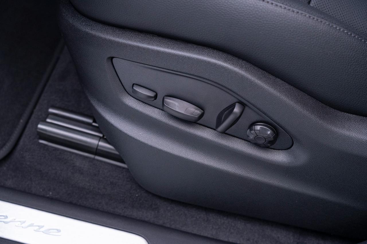 2025 Porsche Cayenne Pompano Beach FL