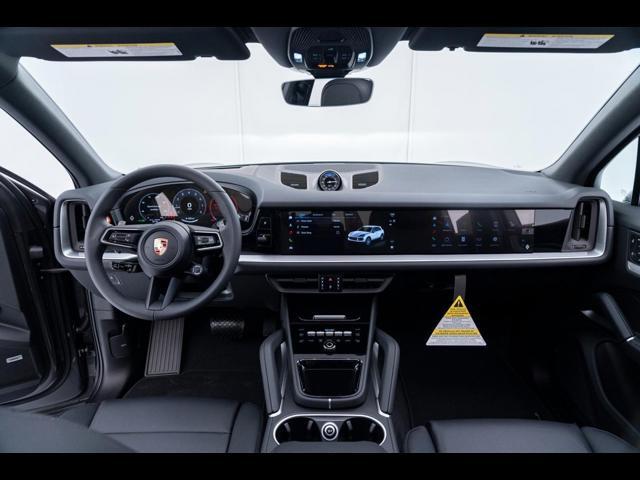 2025 Porsche Cayenne Pompano Beach FL