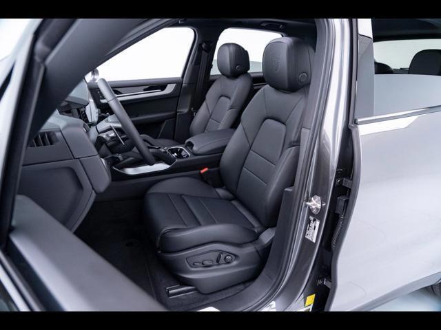 2025 Porsche Cayenne Pompano Beach FL