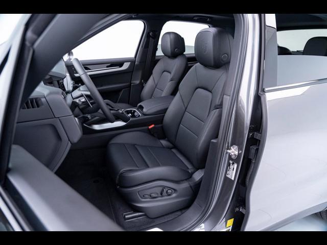 2025 Porsche Cayenne Pompano Beach FL