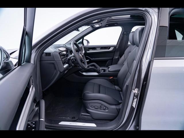 2025 Porsche Cayenne Pompano Beach FL