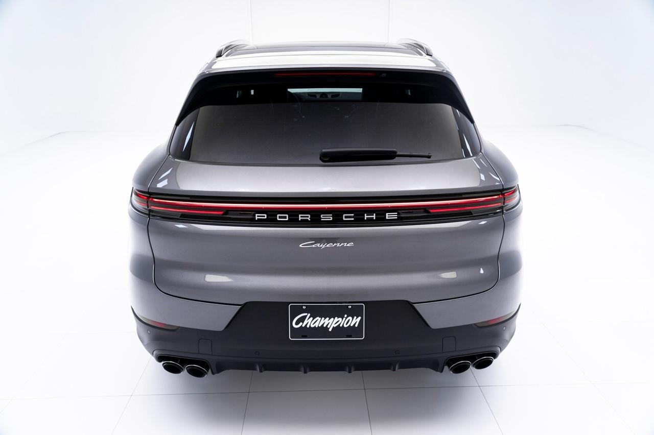 2025 Porsche Cayenne Pompano Beach FL