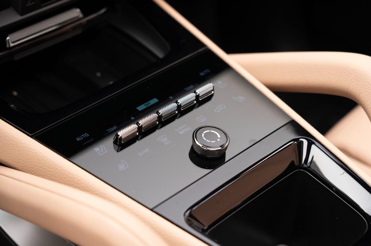 2025 Porsche Cayenne Pompano Beach FL
