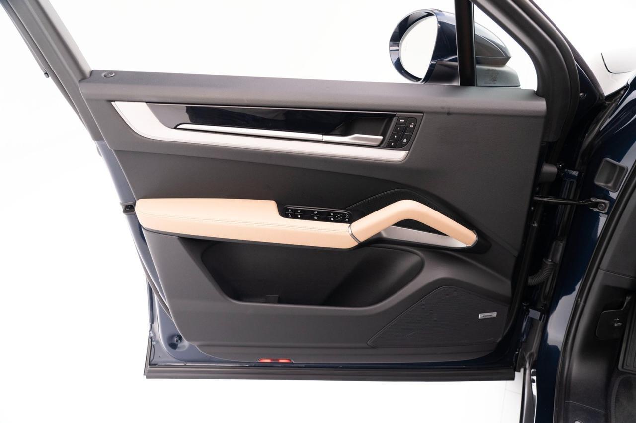 2025 Porsche Cayenne Pompano Beach FL
