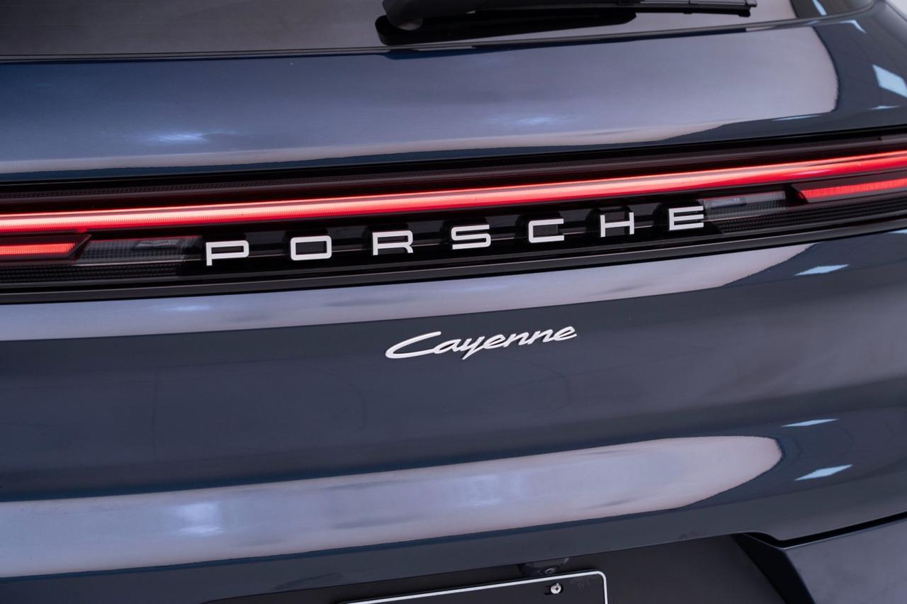 2025 Porsche Cayenne Pompano Beach FL
