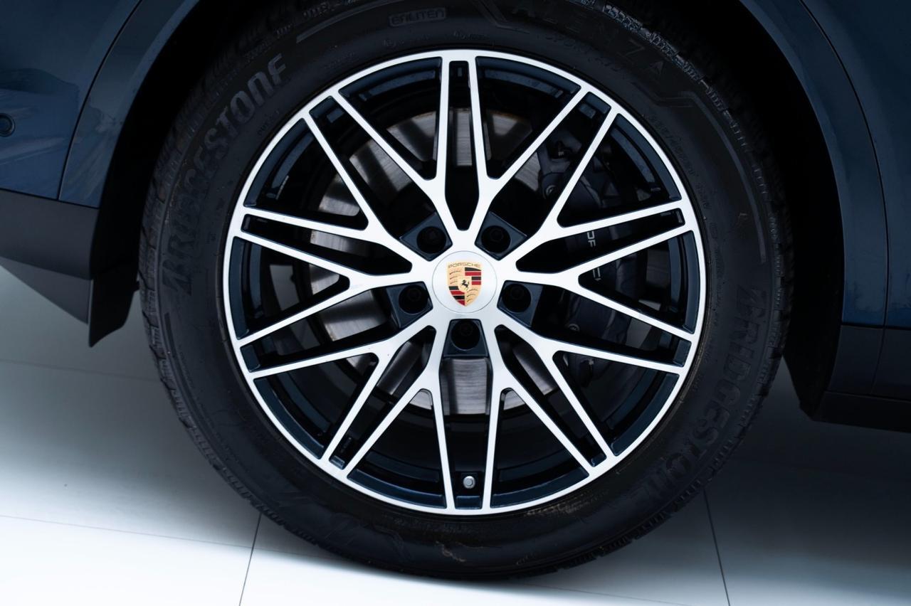 2025 Porsche Cayenne Pompano Beach FL