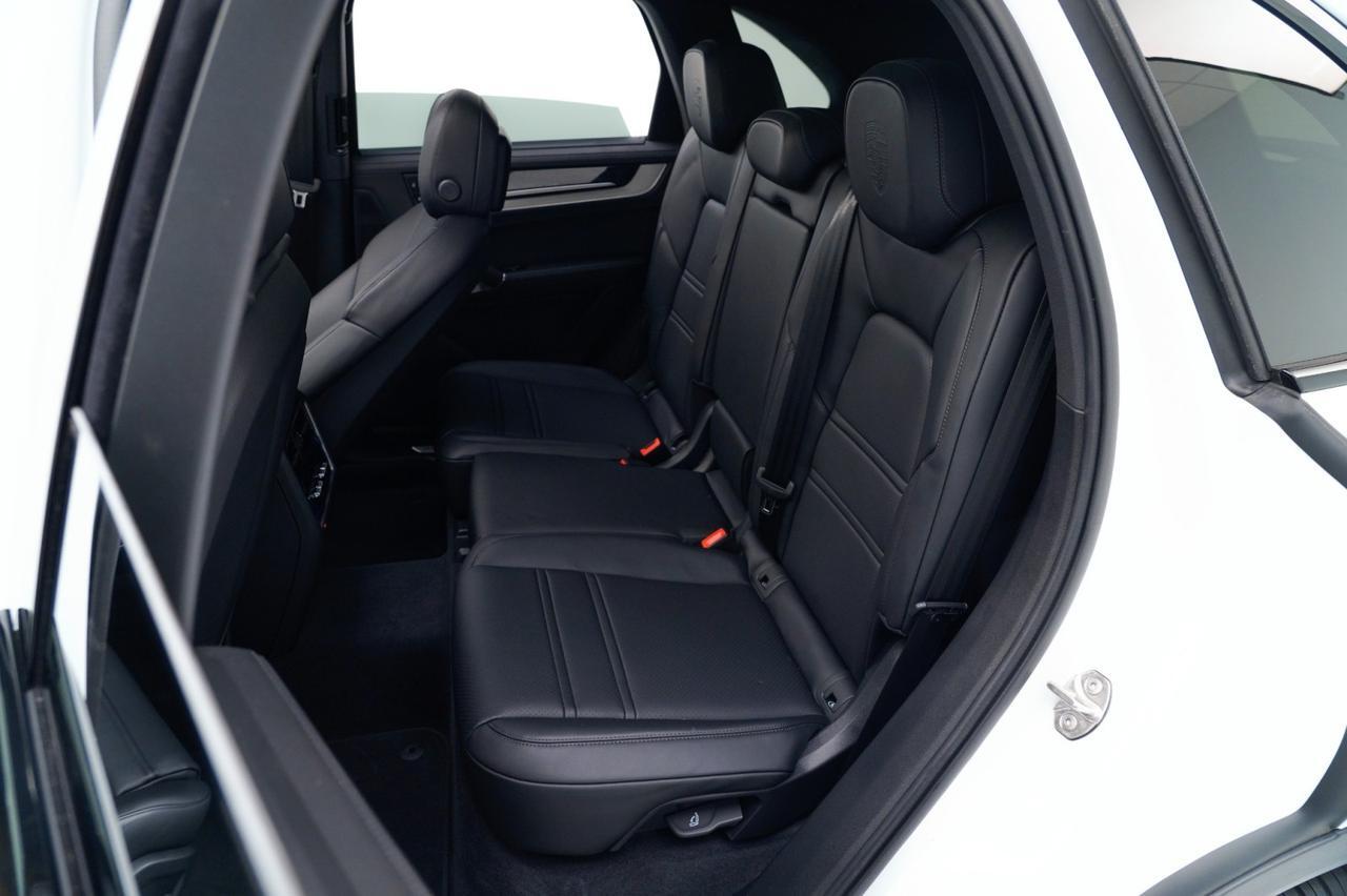 2025 Porsche Cayenne Pompano Beach FL