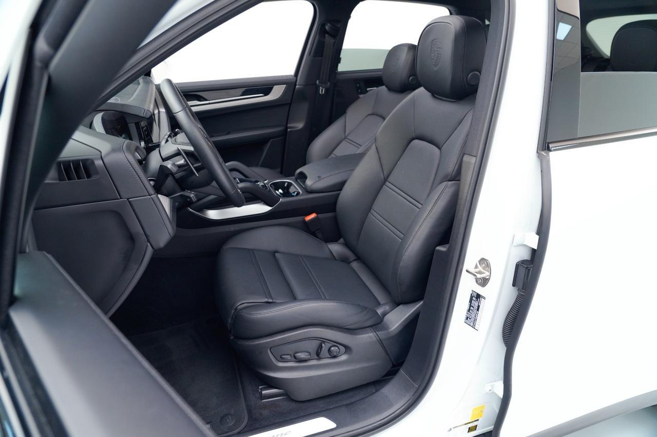 2025 Porsche Cayenne Pompano Beach FL