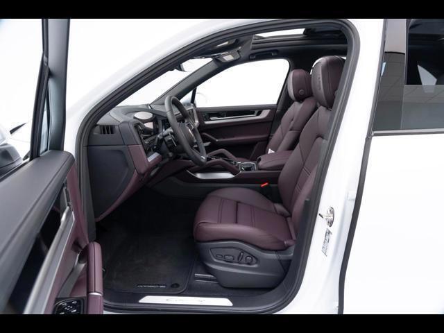2025 Porsche Cayenne Pompano Beach FL