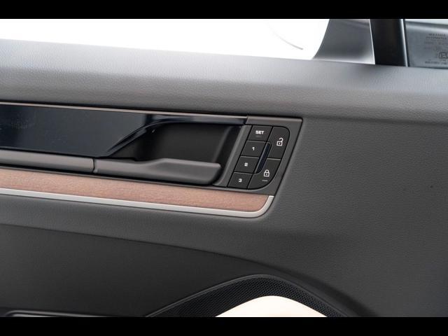 2025 Porsche Cayenne Pompano Beach FL