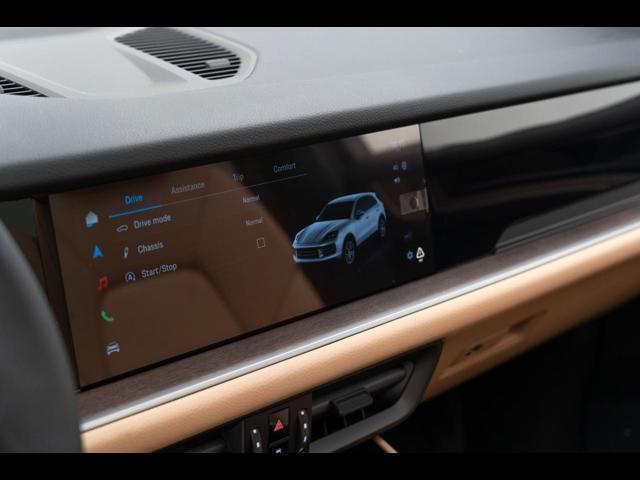 2025 Porsche Cayenne Pompano Beach FL