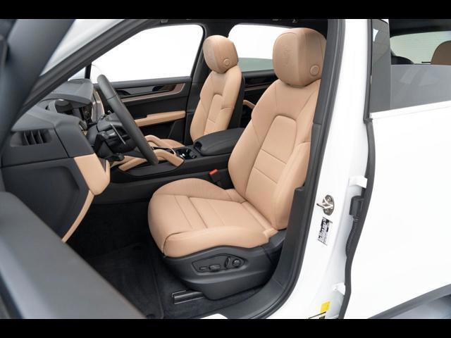 2025 Porsche Cayenne Pompano Beach FL