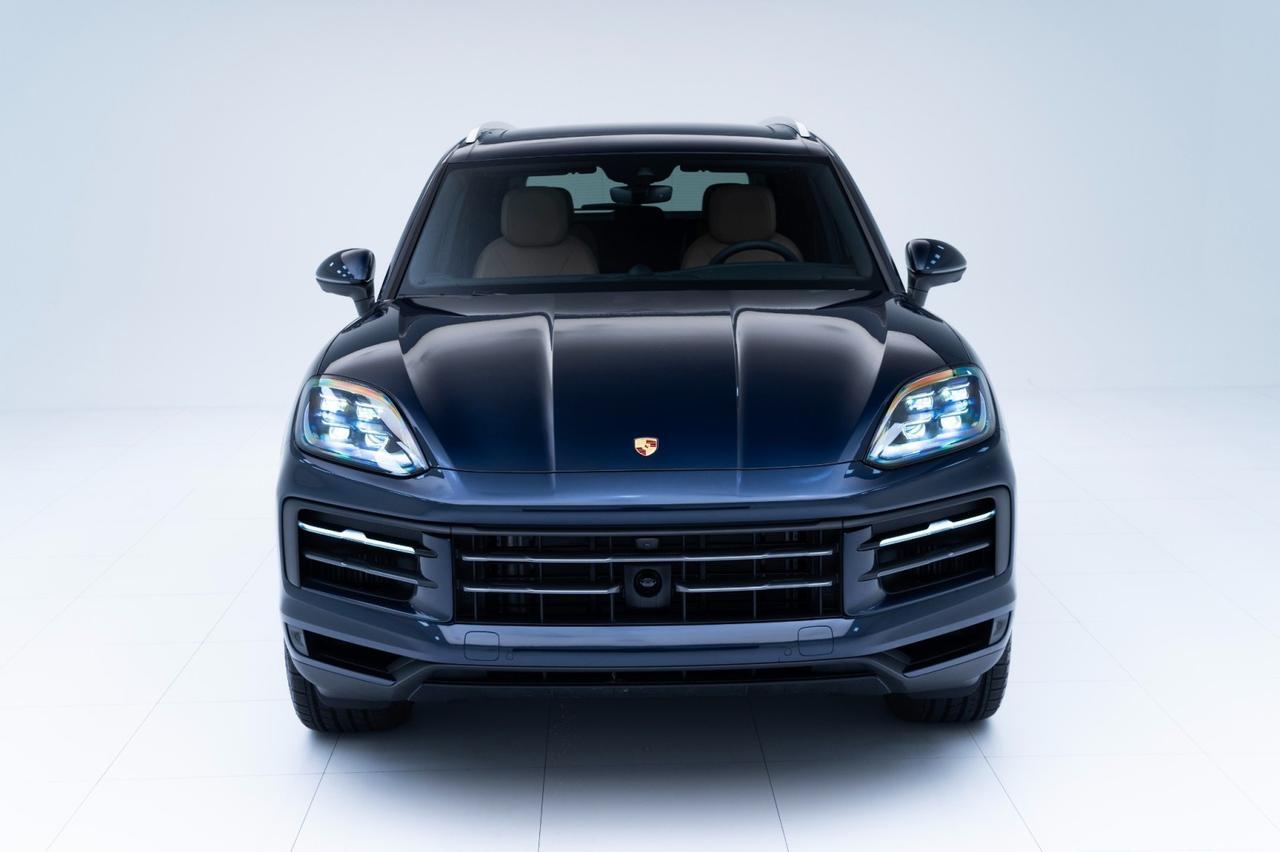 New 2025 Porsche Cayenne in Pompano Beach FL