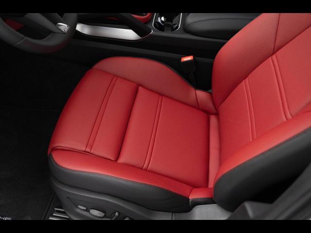 2025 Porsche Cayenne Pompano Beach FL