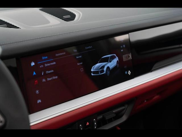 2025 Porsche Cayenne Pompano Beach FL