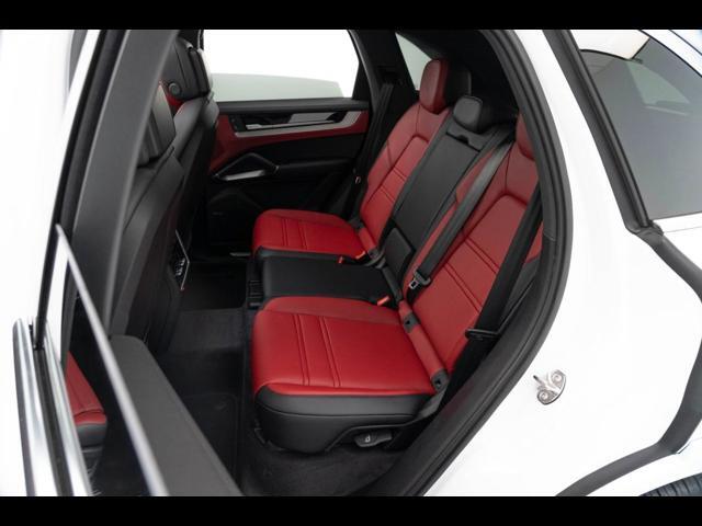 2025 Porsche Cayenne Pompano Beach FL