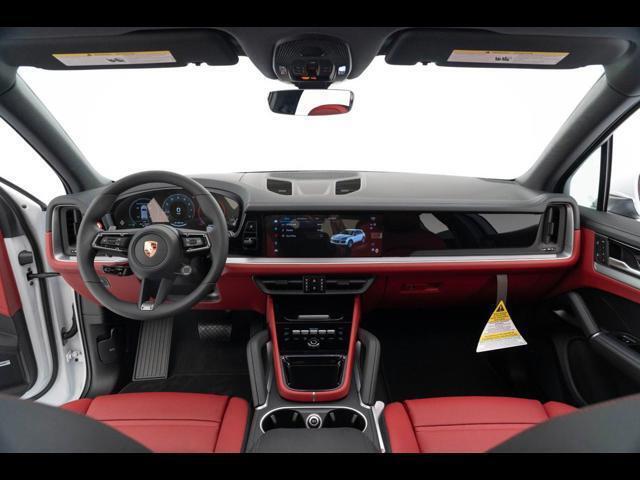 2025 Porsche Cayenne Pompano Beach FL