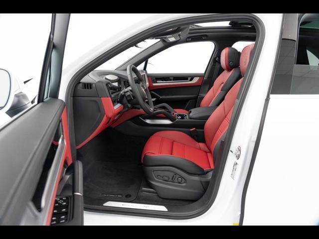 2025 Porsche Cayenne Pompano Beach FL