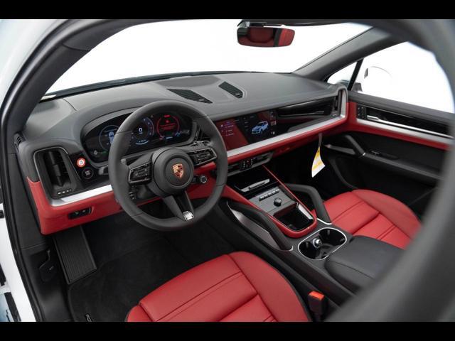 2025 Porsche Cayenne Pompano Beach FL