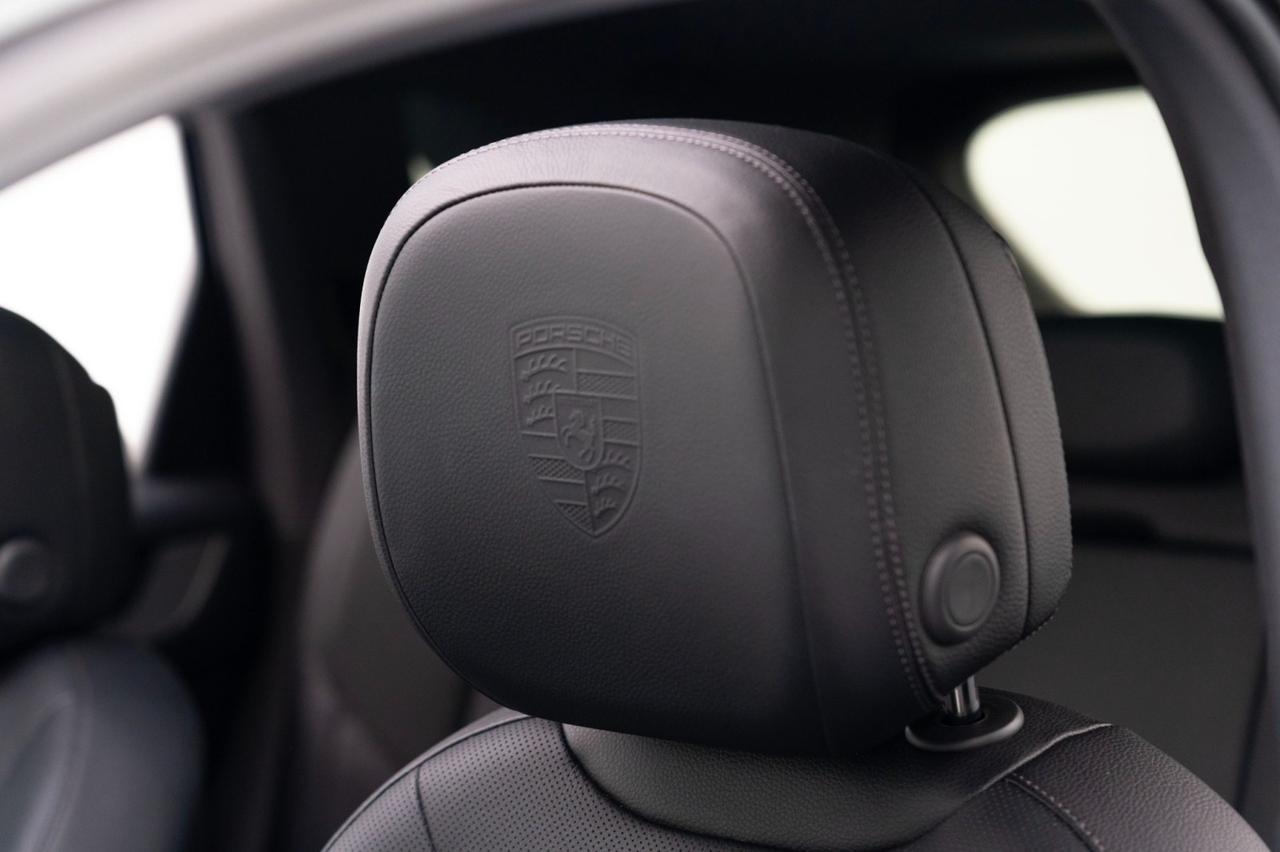 2025 Porsche Cayenne Pompano Beach FL