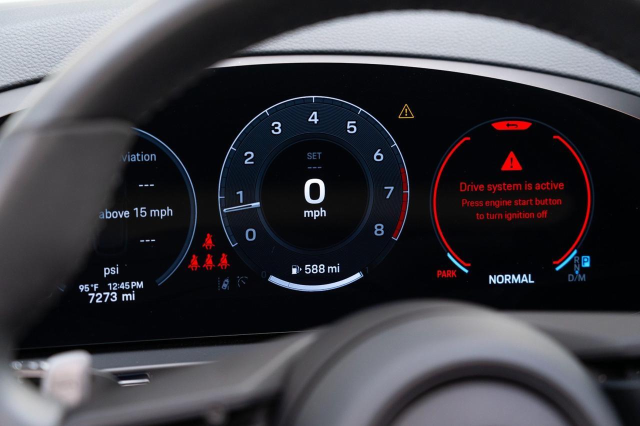 2025 Porsche Cayenne Pompano Beach FL
