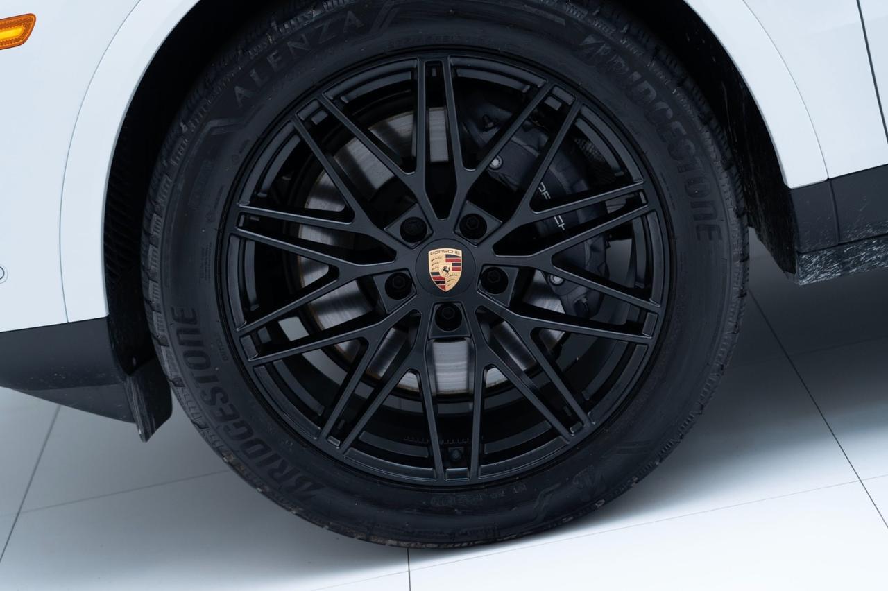 2025 Porsche Cayenne Pompano Beach FL
