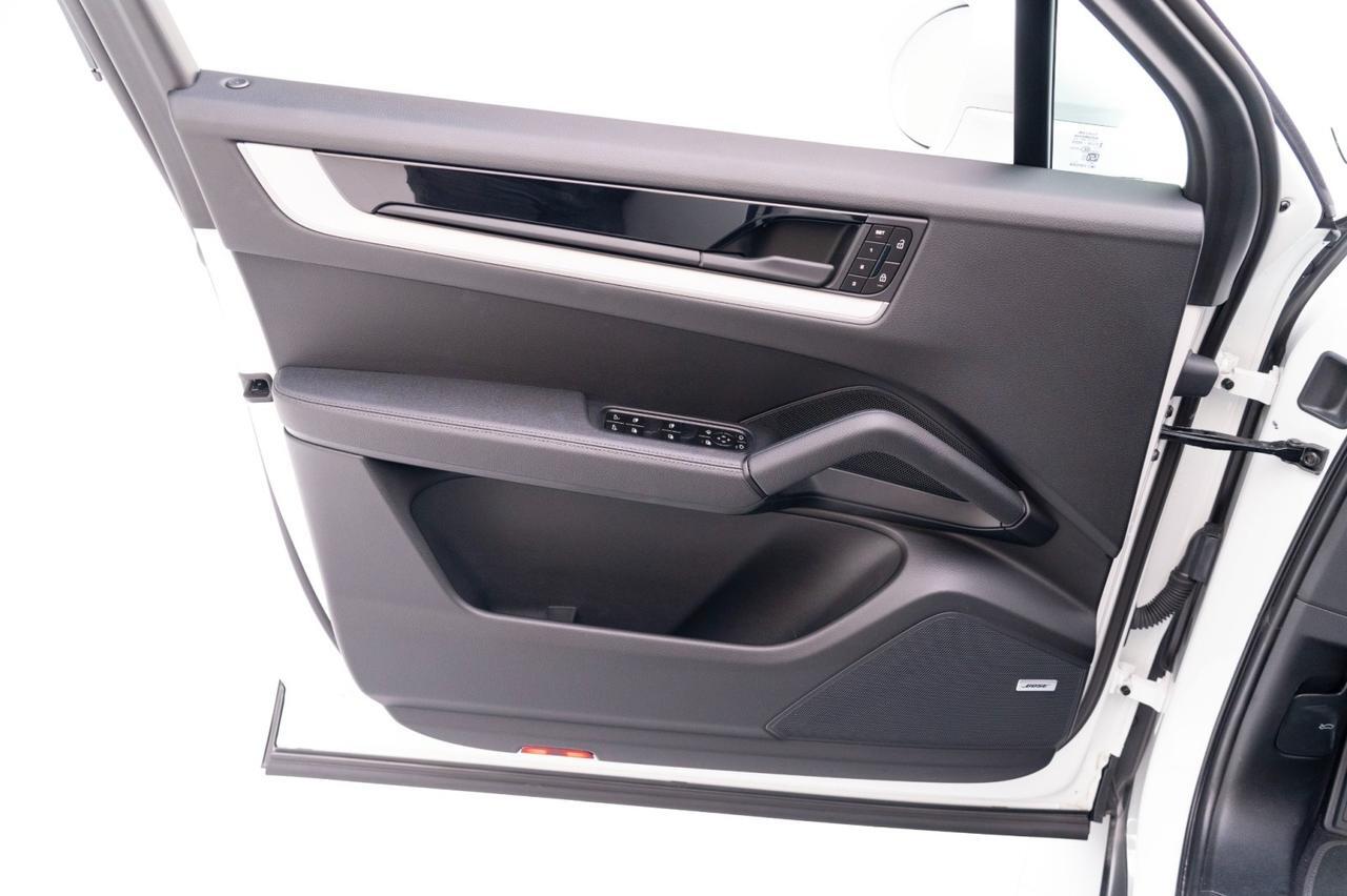 2025 Porsche Cayenne Pompano Beach FL