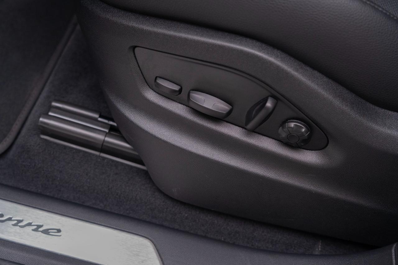 2025 Porsche Cayenne Pompano Beach FL