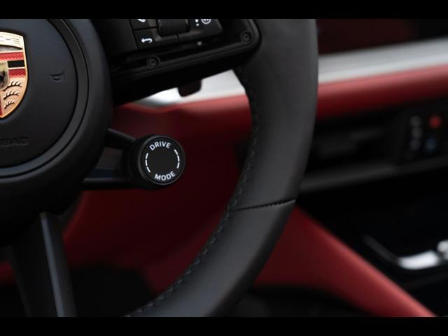 2025 Porsche Cayenne Pompano Beach FL