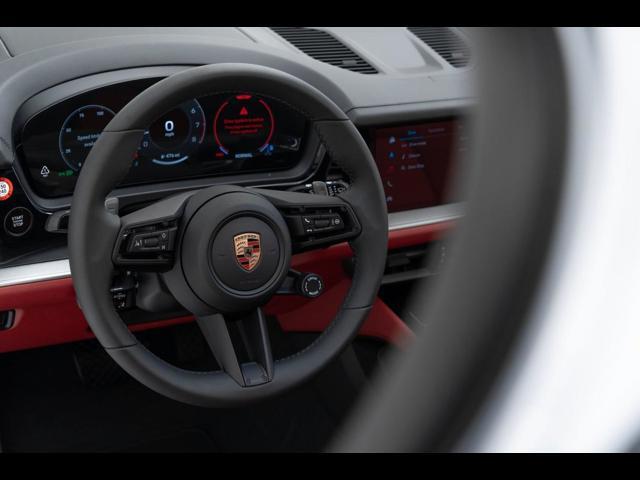 2025 Porsche Cayenne Pompano Beach FL