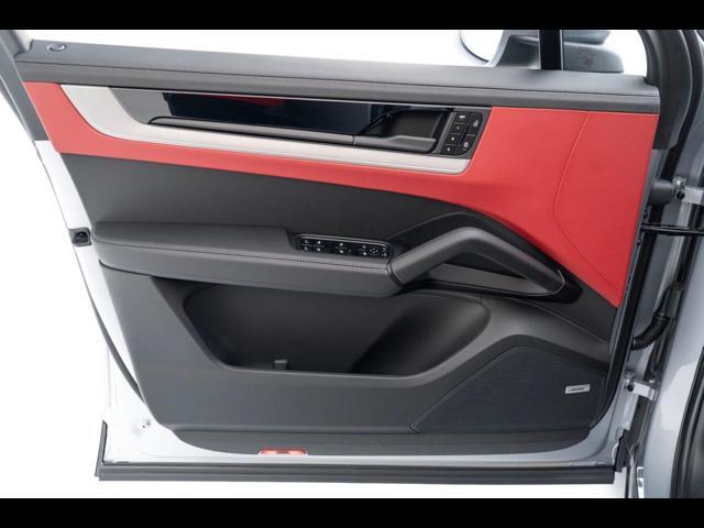 2025 Porsche Cayenne Pompano Beach FL