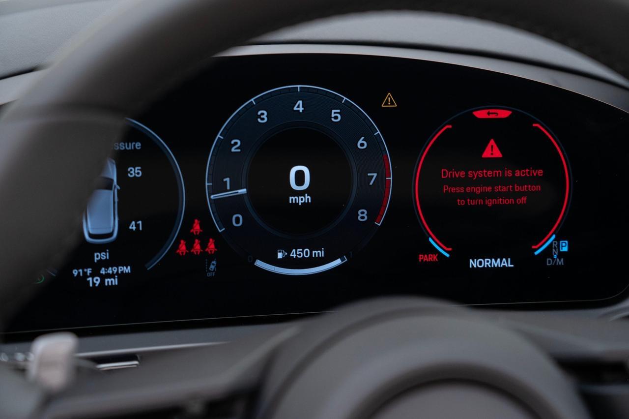 2025 Porsche Cayenne Pompano Beach FL
