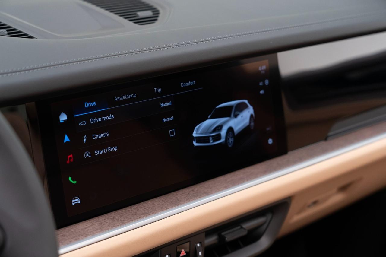 2025 Porsche Cayenne Pompano Beach FL
