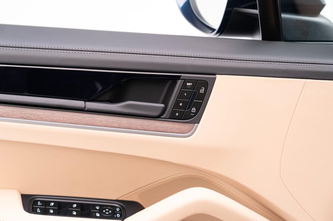 2025 Porsche Cayenne Pompano Beach FL