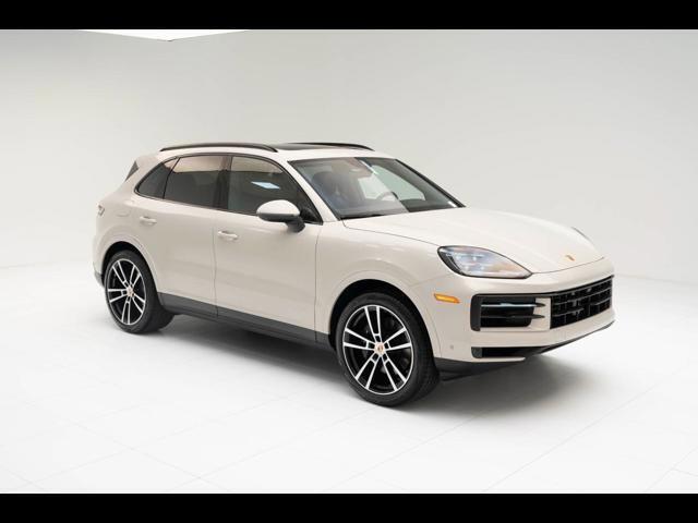 2025 Porsche Cayenne Pompano Beach FL