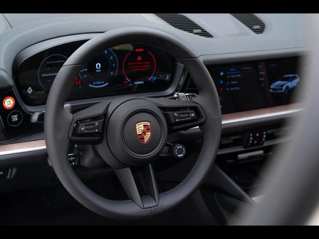 2025 Porsche Cayenne Pompano Beach FL