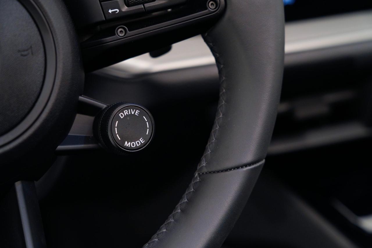 2025 Porsche Cayenne Pompano Beach FL