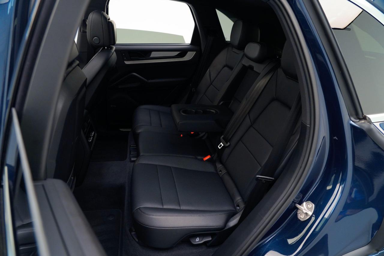 2025 Porsche Cayenne Pompano Beach FL