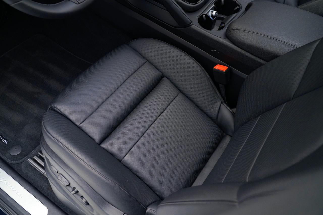 2025 Porsche Cayenne Pompano Beach FL