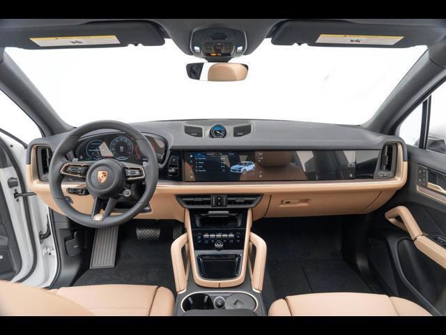 2025 Porsche Cayenne Pompano Beach FL